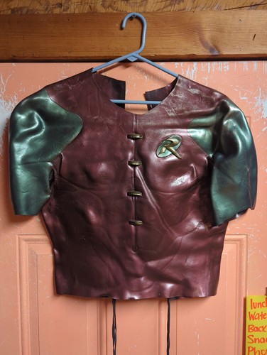 Costume robin chest vintage - chest,